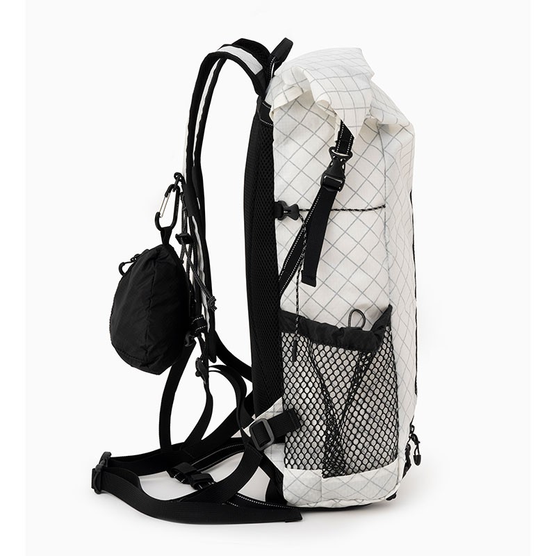 and wander ECOPAK 18L backpack black [アンドワンダー]