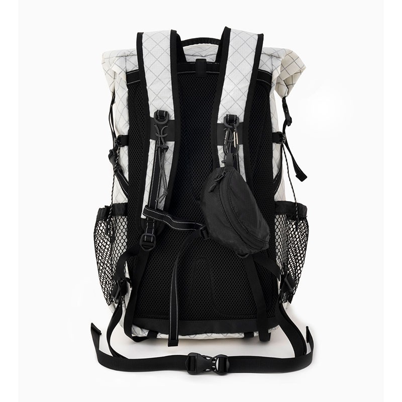 and wander ECOPAK 18L backpack black [アンドワンダー]