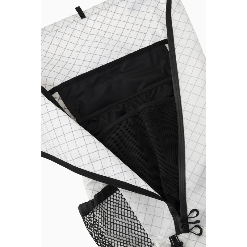 and wander ECOPAK 18L backpack black [アンドワンダー]