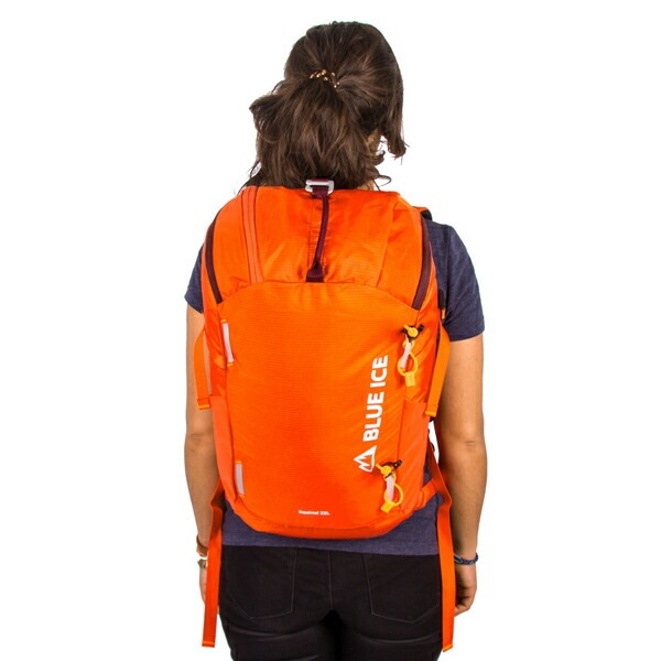 blue ice スクアロウ22L マッドレッド [ブルーアイス]