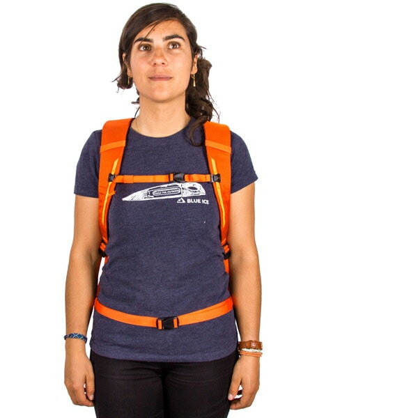 blue ice スクアロウ22L マッドレッド [ブルーアイス]