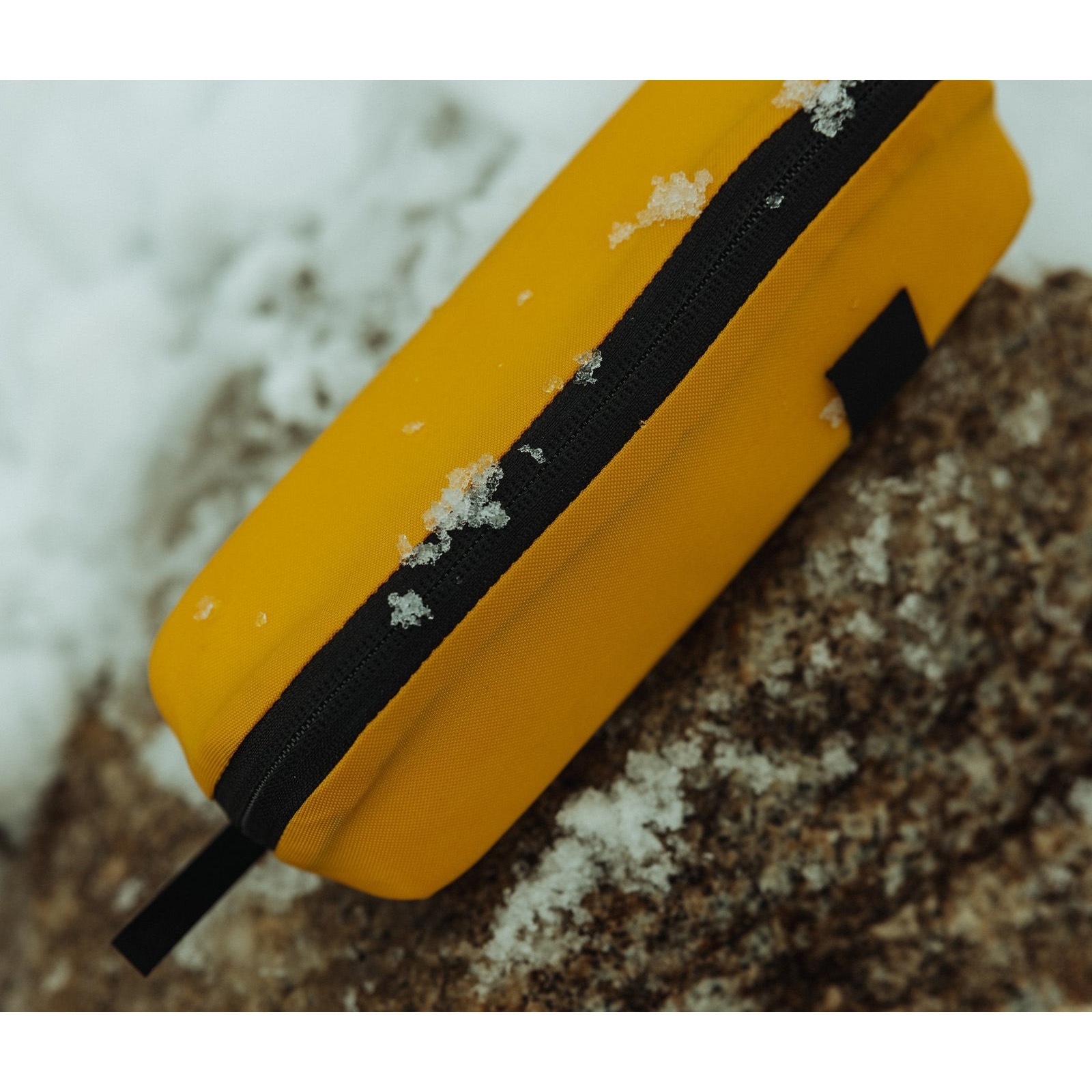 [当日出荷可] EVERGOODS CAP0.5 - Civic Access Pouch 0.5L Expedition Yellow [エバーグッズ]