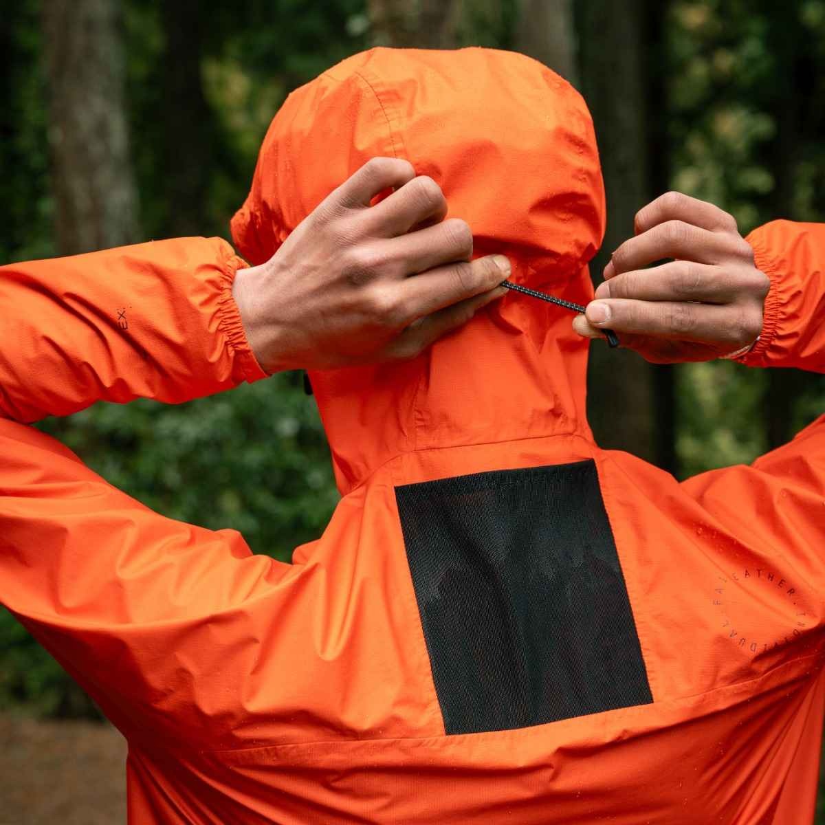 橙*イ様 美品！On WEATHER JACKET ランニング トレイル 当日出荷可] FAIRWEATHER ULTRALIGHT RAIN JACKET Orange [フェアウェザー]