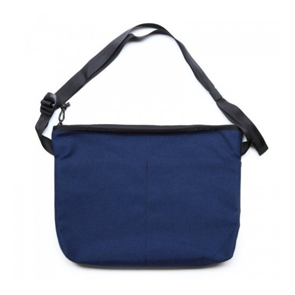BLUE LUG stroll sacoche navy/reflector [ブルーラグ]