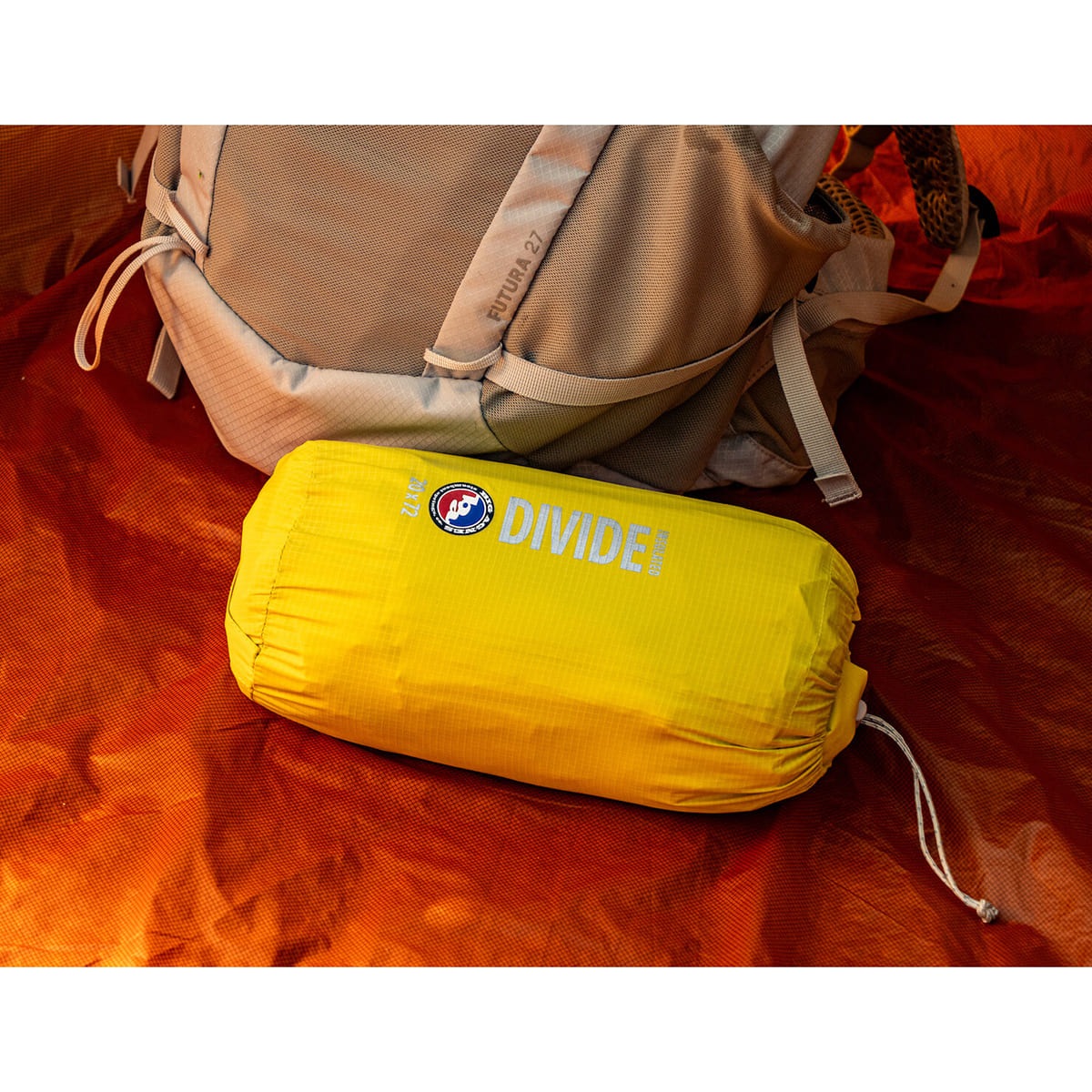 BIG AGNES ディバイド インシュレーテッド レギュラー [ビッグアグネス]