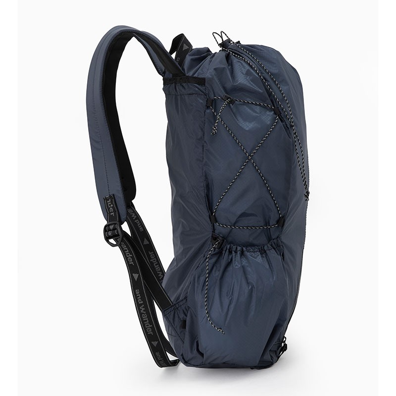 [当日出荷可] and wander sil daypack blue [アンドワンダー]
