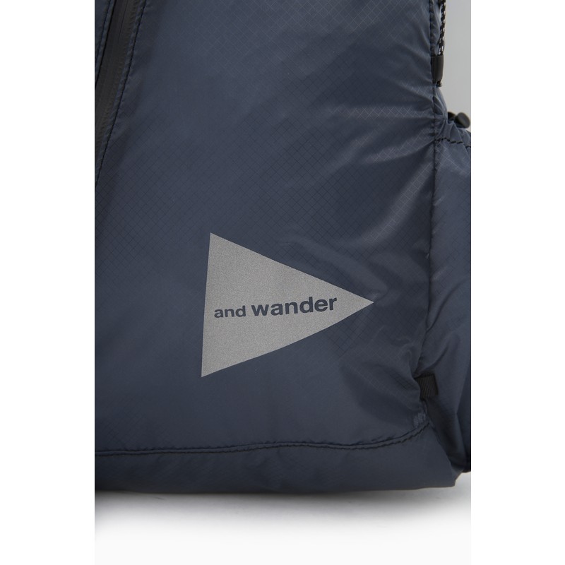 [当日出荷可] and wander sil daypack blue [アンドワンダー]