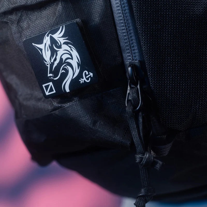 EVERGOODS MPL22 - Mountain Panel Loader 22L Carryology Kludde Edition Black Magic/Blue Flame [エバーグッズ]