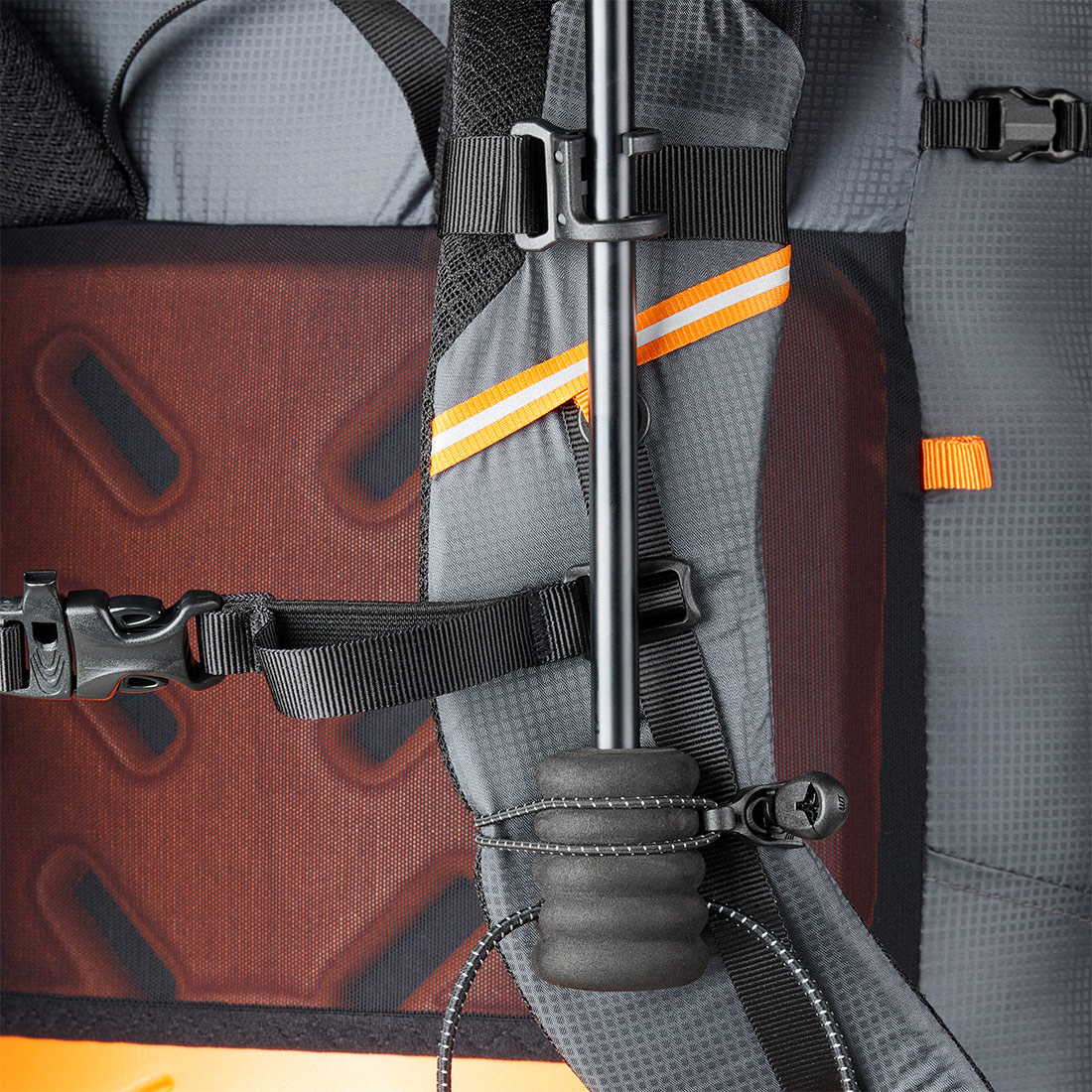 [当日出荷可] Gossamer Gear Hand Free Umbrella Clamp Black [ゴッサマーギア]
