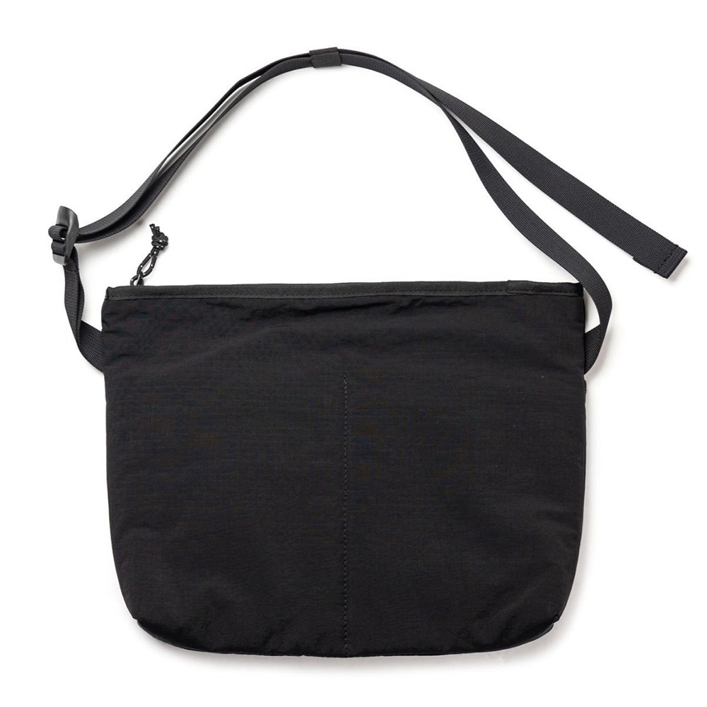 BLUE LUG stroll sacoche padding rip black [ブルーラグ]