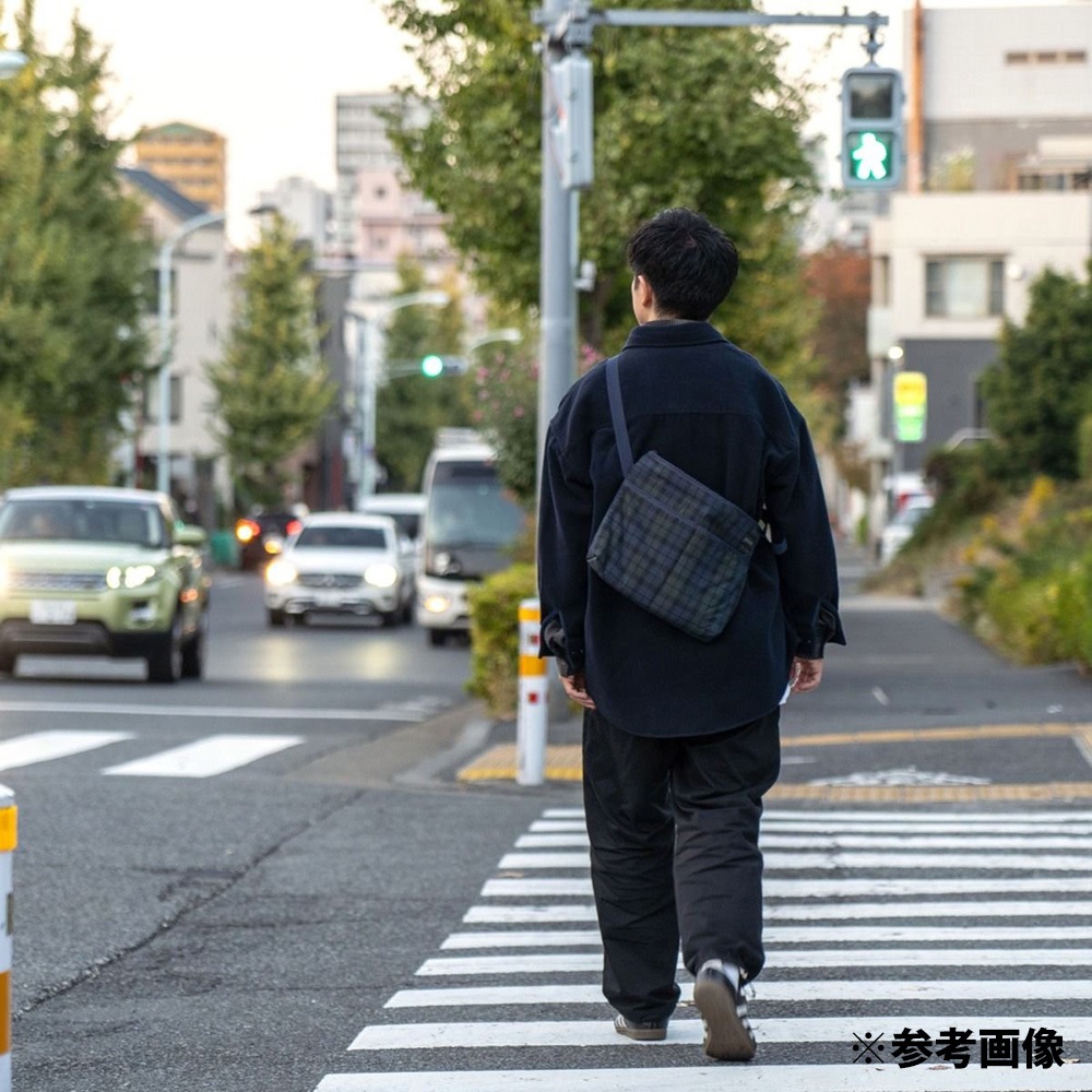 BLUE LUG stroll sacoche padding rip black [ブルーラグ]