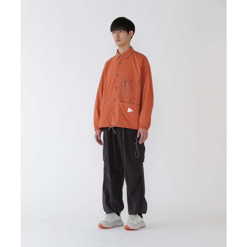 [当日出荷可][10%OFF] and wander oversized cargo pants black [アンドワンダー]