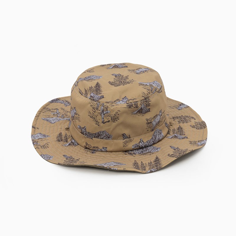 and wander hiking club reversible hat beige [アンドワンダー]