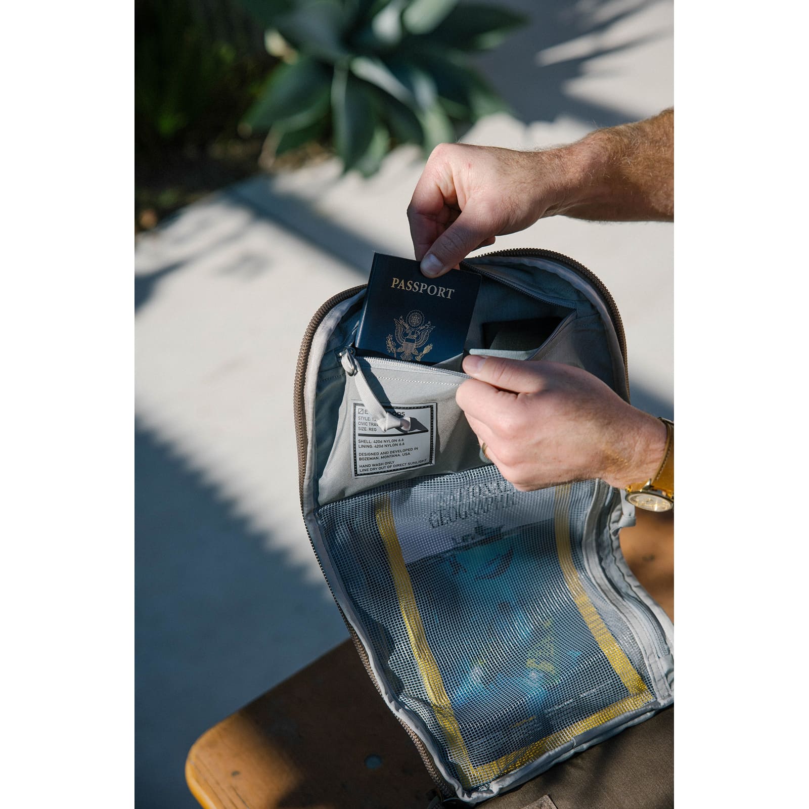 [当日出荷可] EVERGOODS CTB20 - Civic Travel Bag 20L Fossil Brown [エバーグッズ]