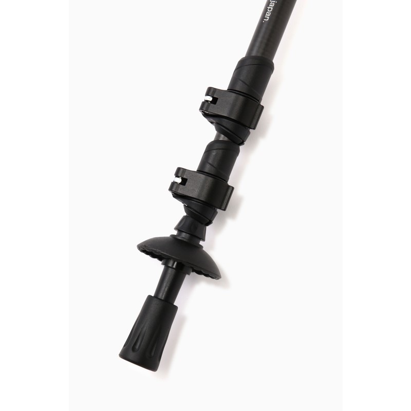 and wander carbon trekking pole black [アンドワンダー]