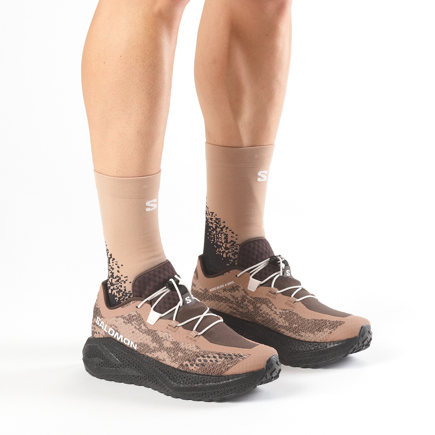 [当日出荷可] SALOMON AERO GLIDE 4 GRVL BURRO/BLACK/VANILLA ICE [サロモン]