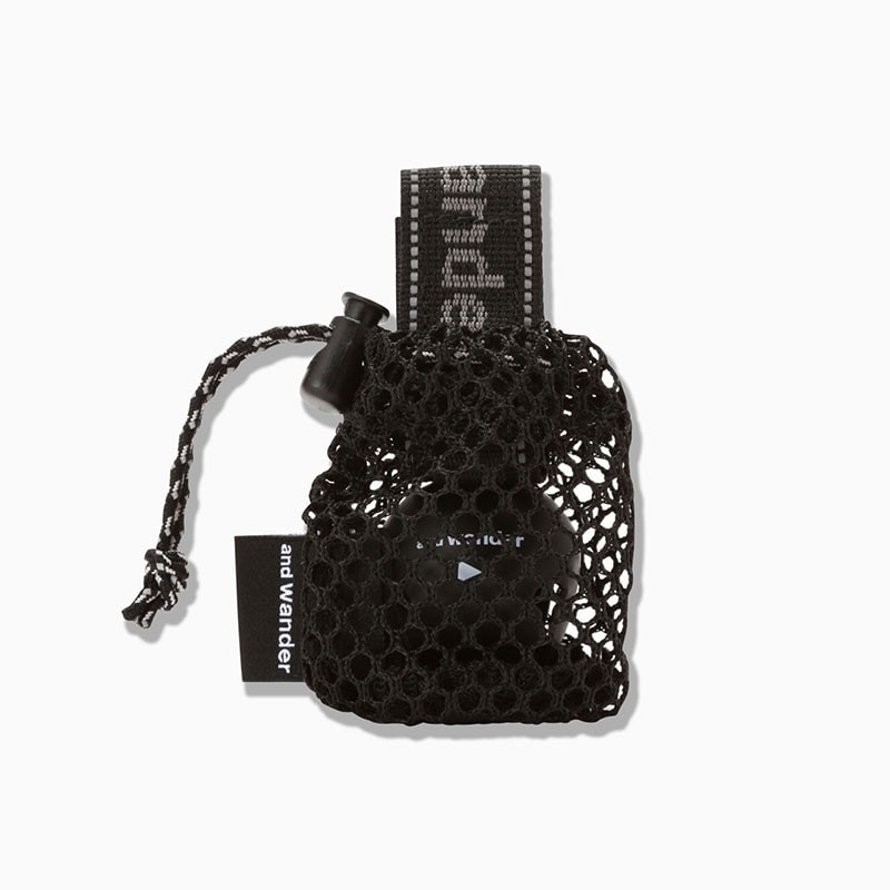 and wander bear bell black [アンドワンダー]