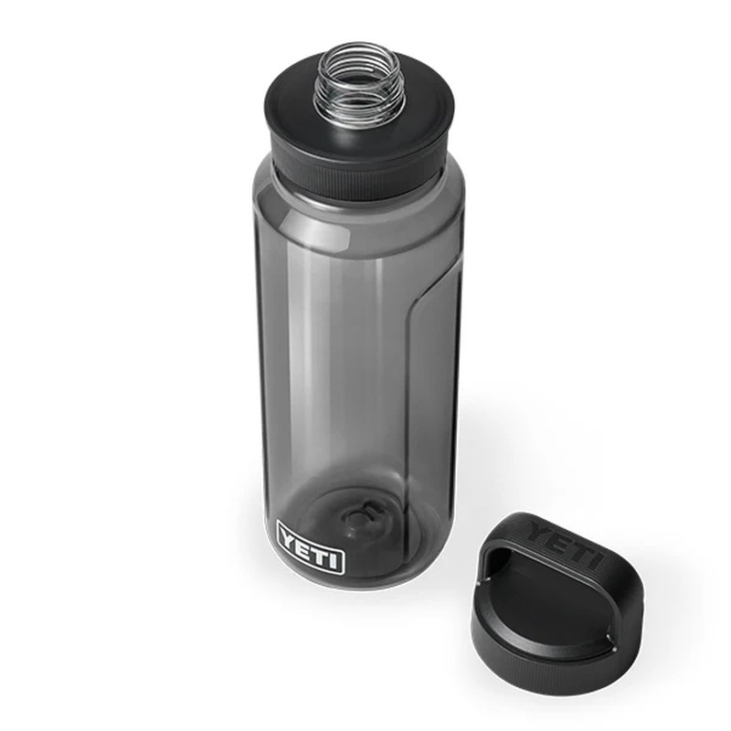 YETI YONDER 1 l WATER BOTTLE WITH CHUG CAP CHARCOAL [イエティ]