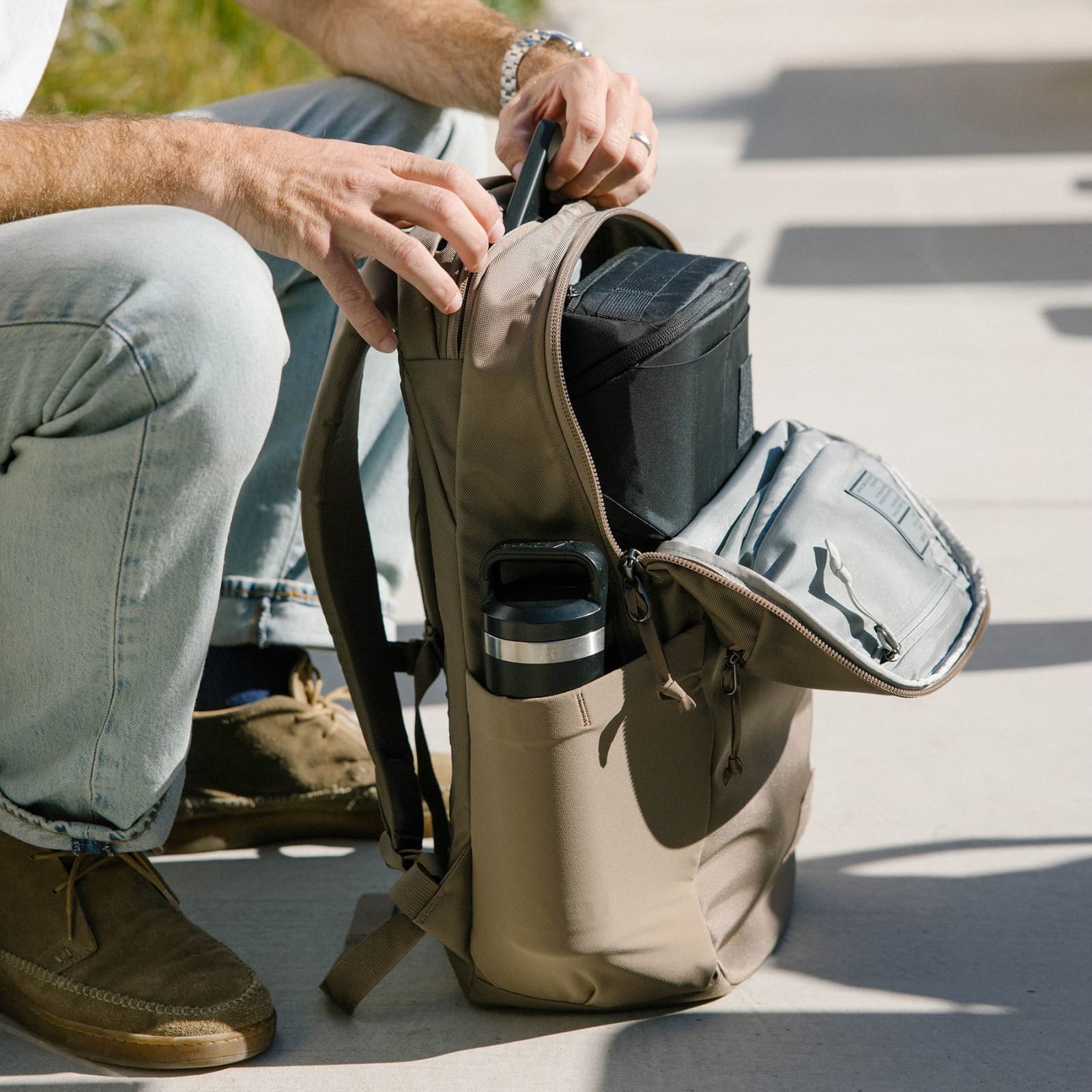 当日出荷可] EVERGOODS CHZ22 - Civic Half Zip 22L Fossil Brown