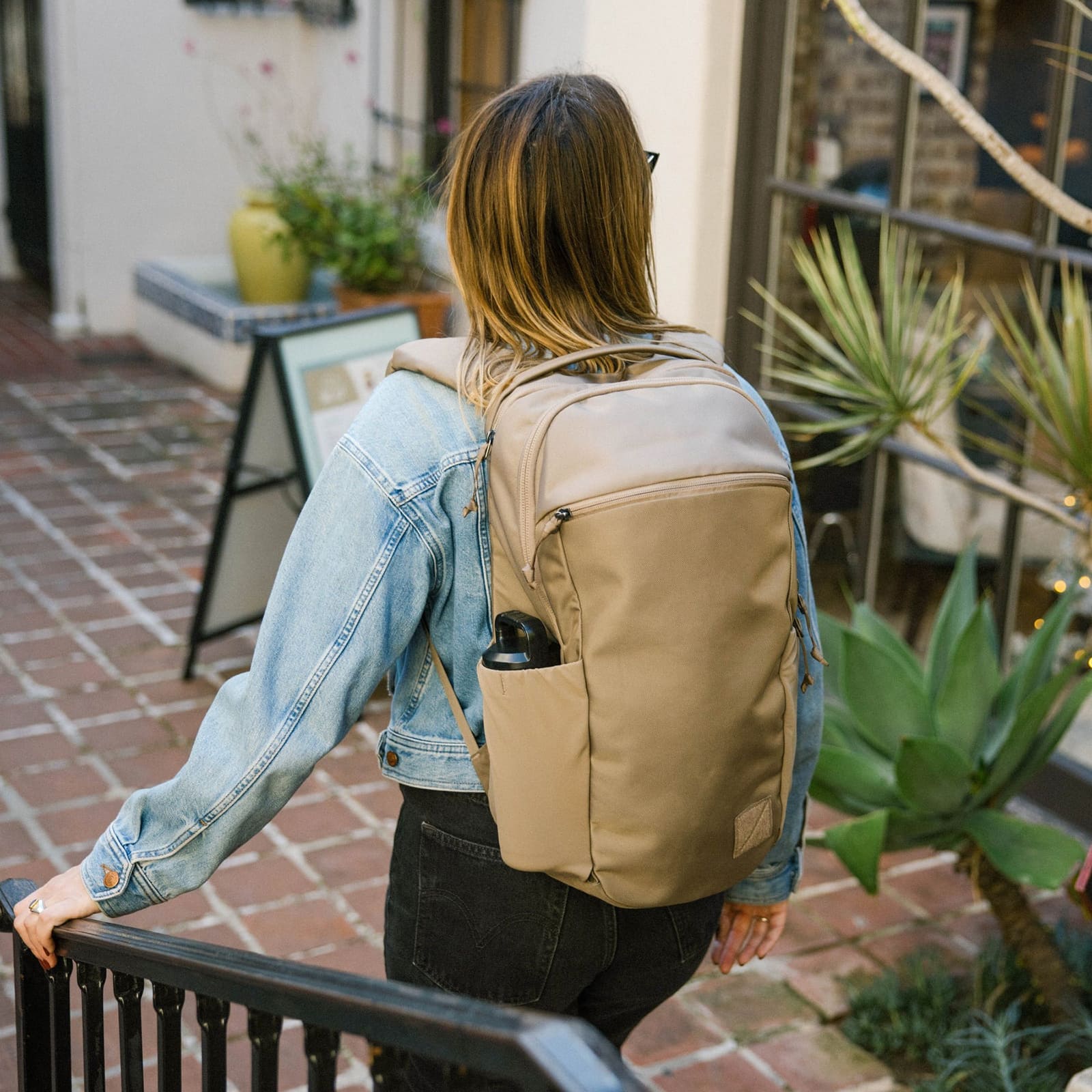 当日出荷可] EVERGOODS CHZ22 - Civic Half Zip 22L Fossil Brown