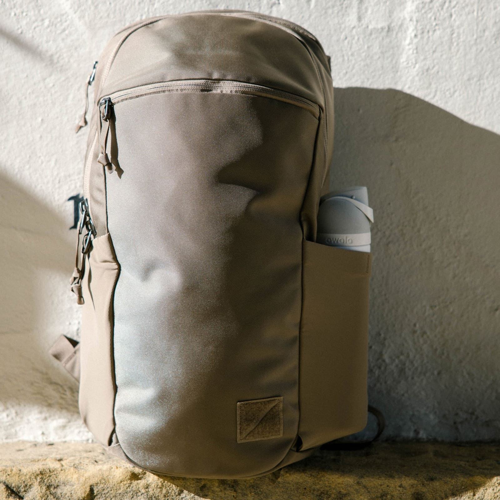 当日出荷可] EVERGOODS CHZ22 - Civic Half Zip 22L Fossil Brown