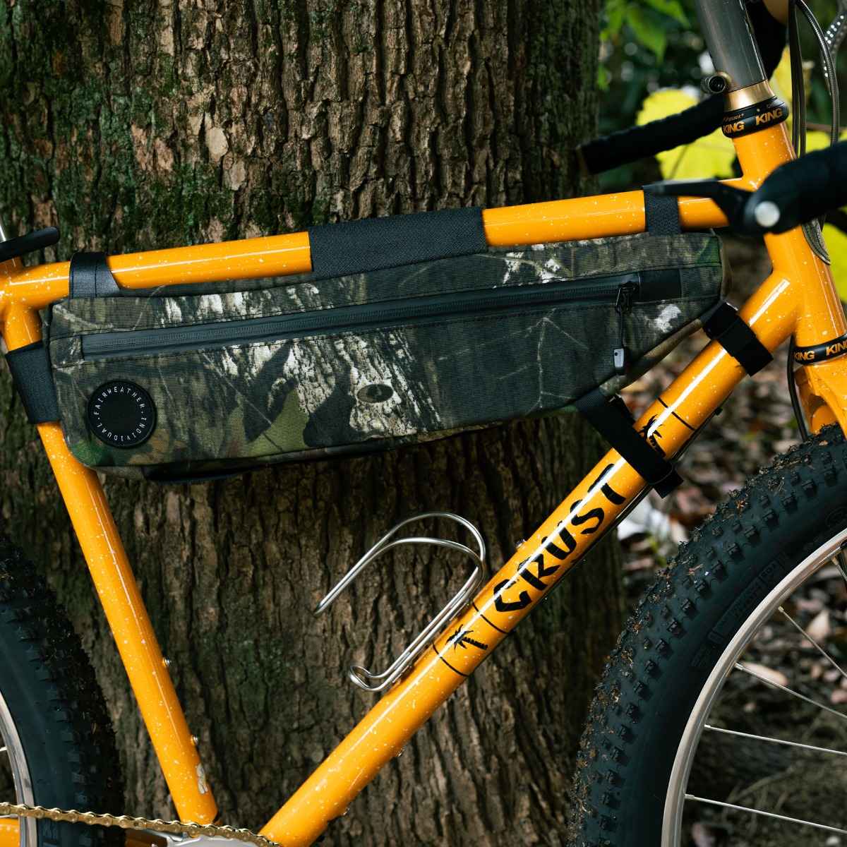 フェアウェザー　フレームバッグ カモ柄　カモフラ　カモフラージュ　迷彩 フェアウェザー フレームバッグ カモ柄 カモフラ カモフラージュ 迷彩