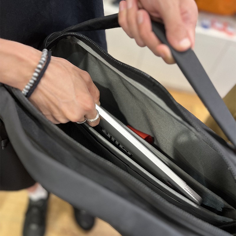 EVERGOODS TB20 - Transit Briefcase 20L Solution Black