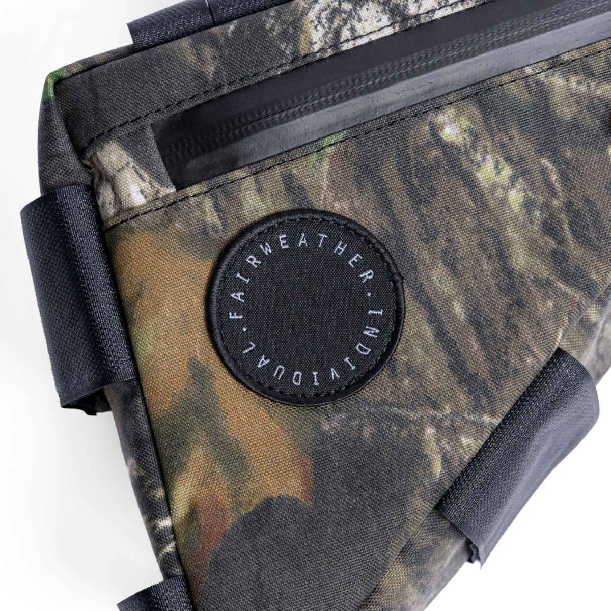 [当日出荷可] FAIRWEATHER corner bag cordura/tree camo [フェアウェザー]