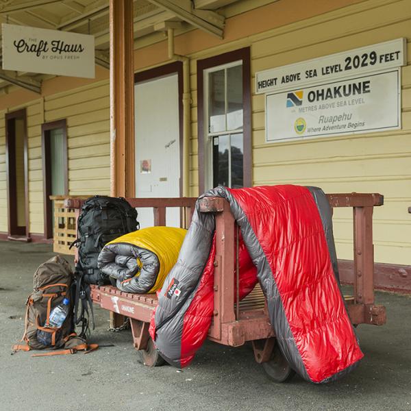 NANGA UDD BAG1000 RED ショート [ナンガ]