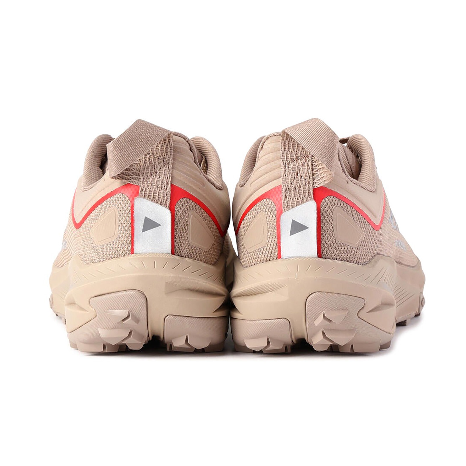 [20%OFF] and wander AL09 ALTRA×and wander EXPERIENCE WILD 3+ beige [アンドワンダー]