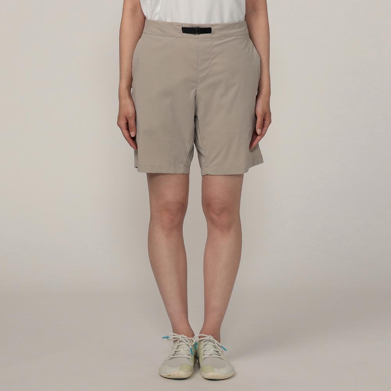 HOUDINI Womens Wadi Shorts Sandstorm [フーディニ]