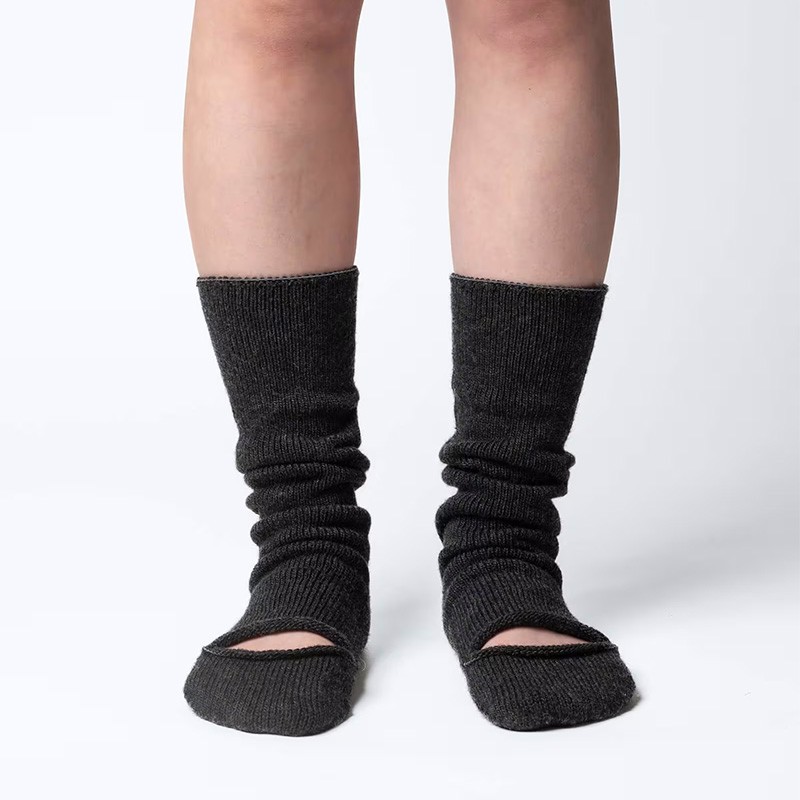 MURACO muraco × MARCOMONDE WOOL SLEEP SOCKS DARK GREY [ムラコ]