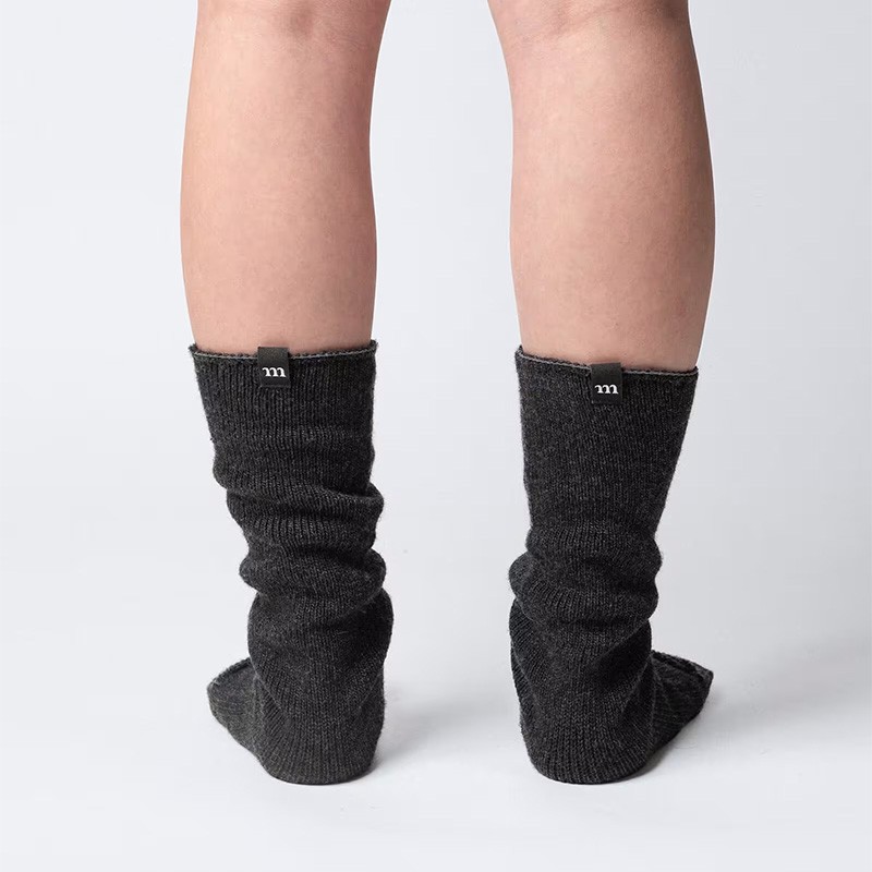 MURACO muraco × MARCOMONDE WOOL SLEEP SOCKS DARK GREY [ムラコ]