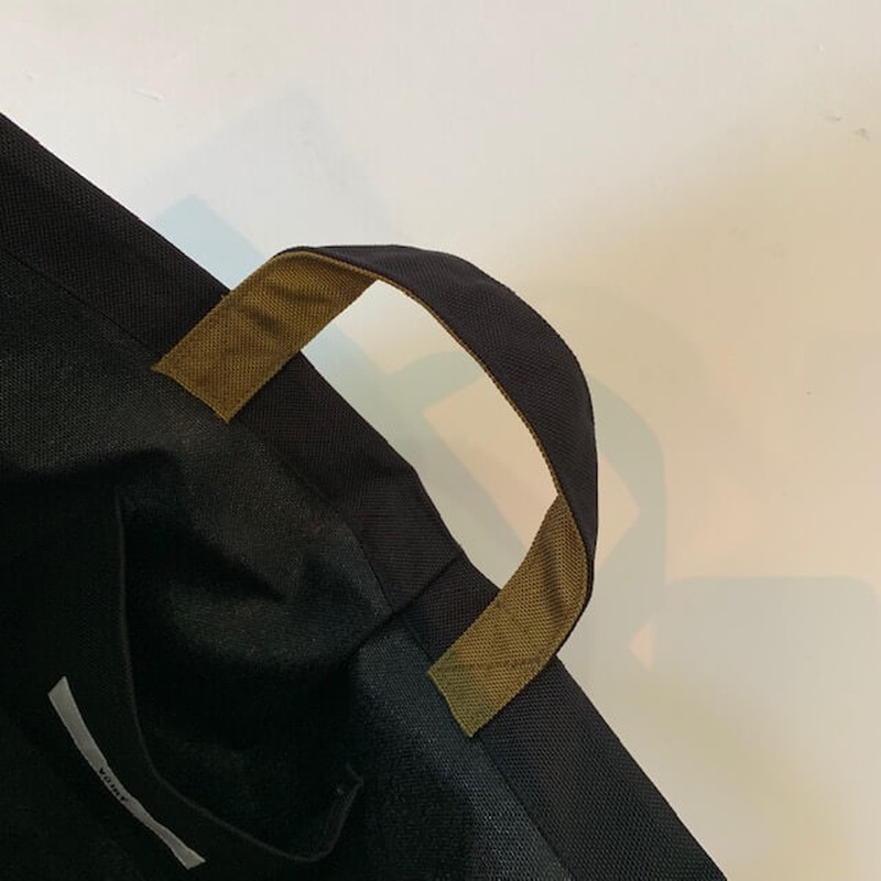 voiry TUCK BAG MS NYLON BLACK [ヴォイリー]