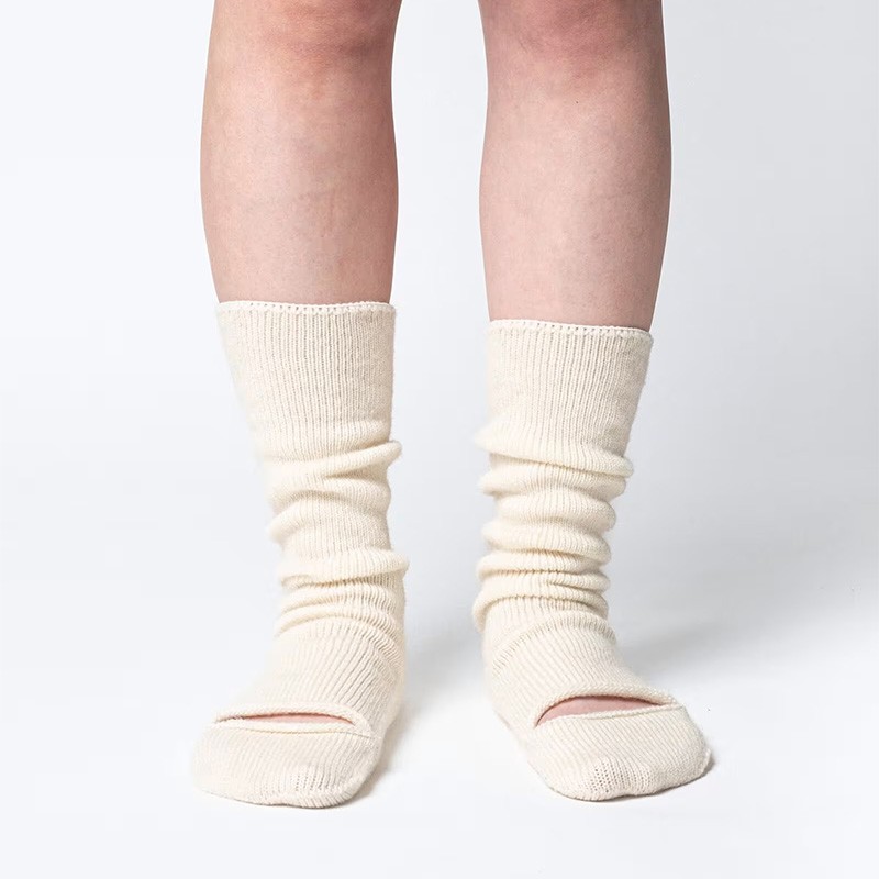 MURACO muraco × MARCOMONDE WOOL SLEEP SOCKS WHITE [ムラコ]