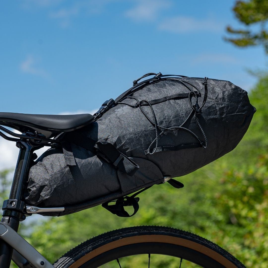 7R bags SEAT PACK ULTRA 10L - saddle bag Black [7R バッグス]