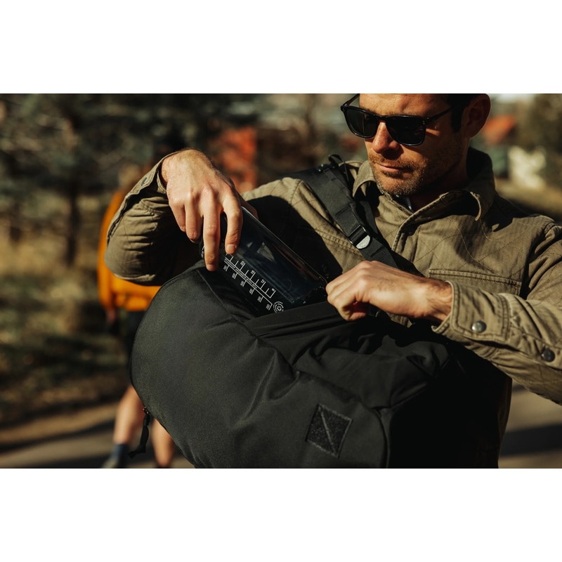 EVERGOODS CHZ26 - Civic Half Zip 26L Solution Black [エバーグッズ]