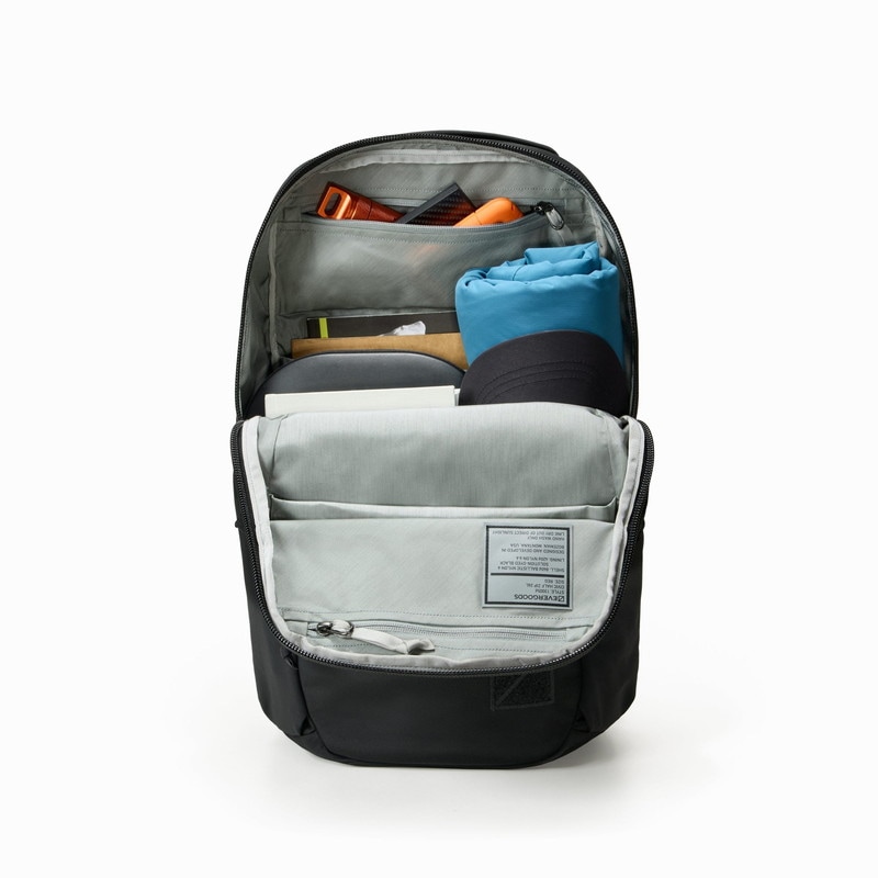 EVERGOODS CHZ26 - Civic Half Zip 26L Solution Black [エバーグッズ]
