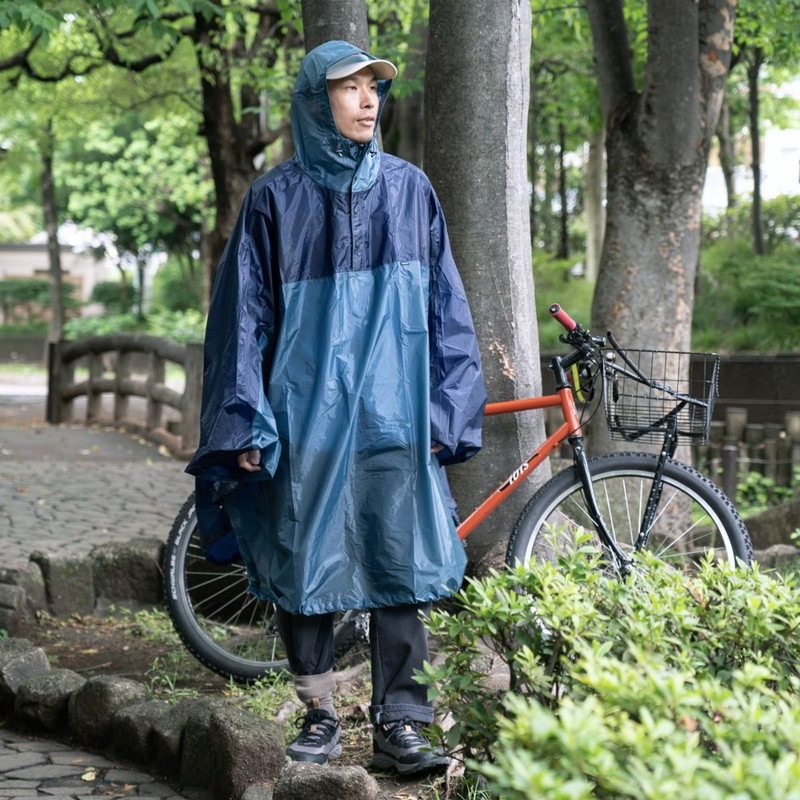 フェアウェザー　パッカブルレインポンチョ　ネイビー　Lサイズ FAIRWEATHER packable rain poncho navy/slate blue Lサイズ [フェア
