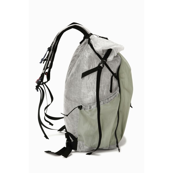 and wander Dyneema backpack charcoal [アンドワンダー]