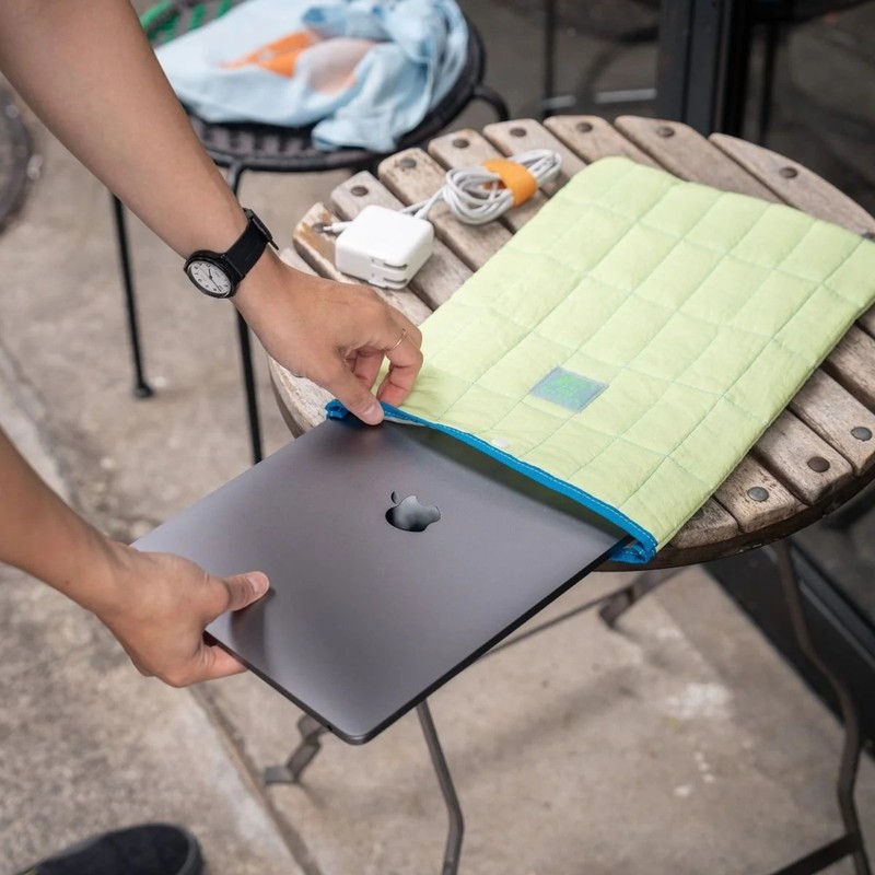 BLUE LUG padding pc sleeve 13-14inch green check [ブルーラグ]