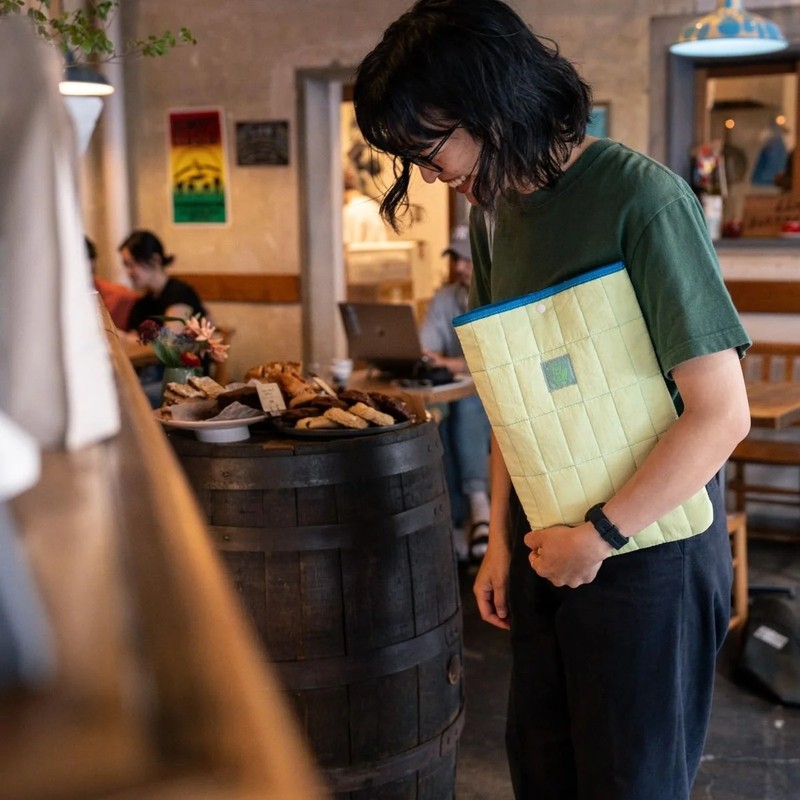 BLUE LUG padding pc sleeve 13-14inch slate blue [ブルーラグ]