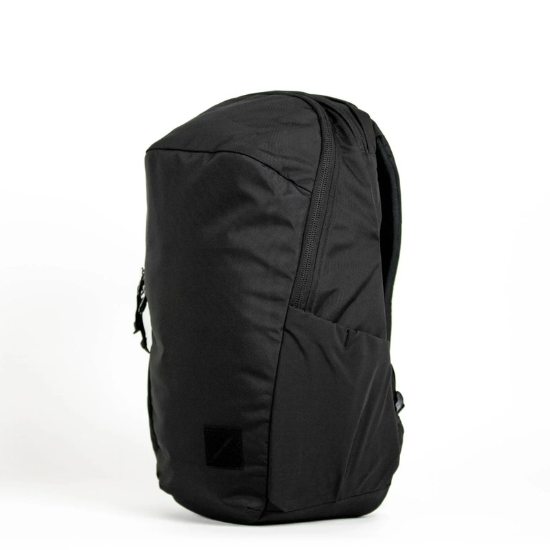 EVERGOODS CHZ26 - Civic Half Zip 26L Solution Black [エバーグッズ]