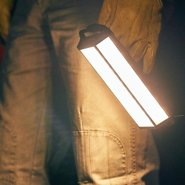 LEDライト 3FACE+ Mサイズ SILVER CLF-1740 CLF-1740(Mサイズ) CLAYMORE 3FACE+ LEDランタン 1個 Prism
