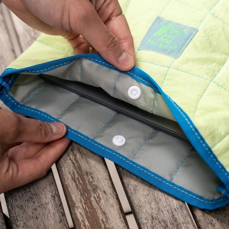 BLUE LUG padding pc sleeve 16inch blue check [ブルーラグ]