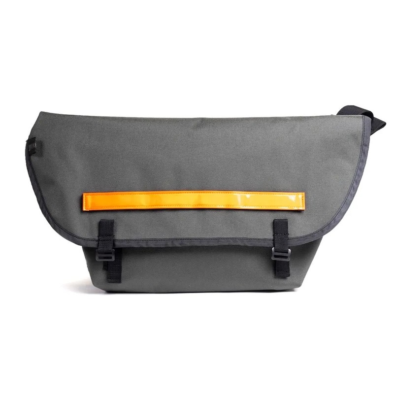 ブルーラグ　メッセンジャーバッグ　ハーフ　グレー+リフレクター BLUE LUG the messenger bag half gray/reflector [ブルーラグ]
