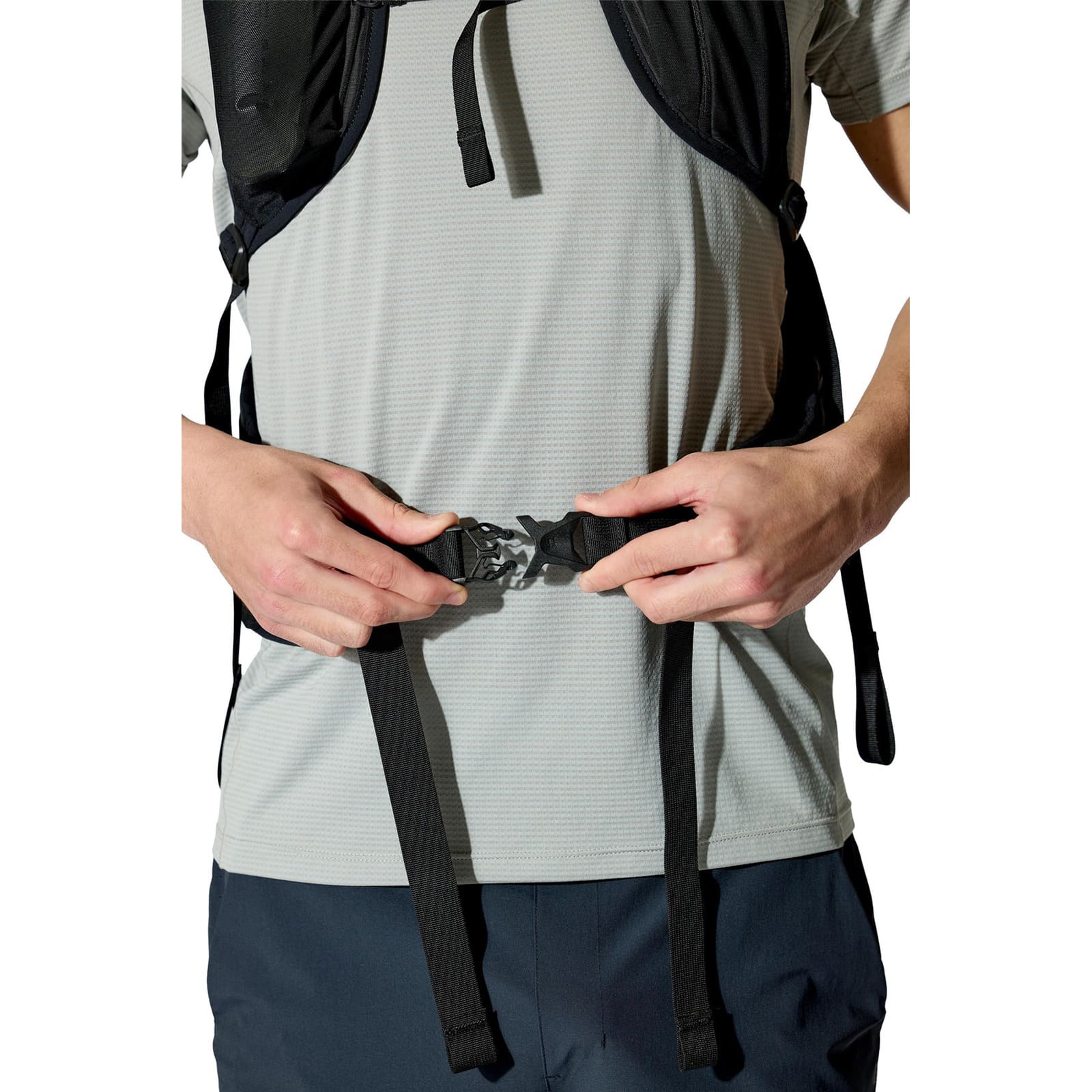 Rab Syclon XP 30 Black/Dark Pewter [ラブ]