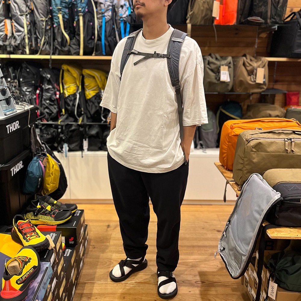 当日出荷可] Go Lite Ion 18L Pack Black Out [ゴーライト]