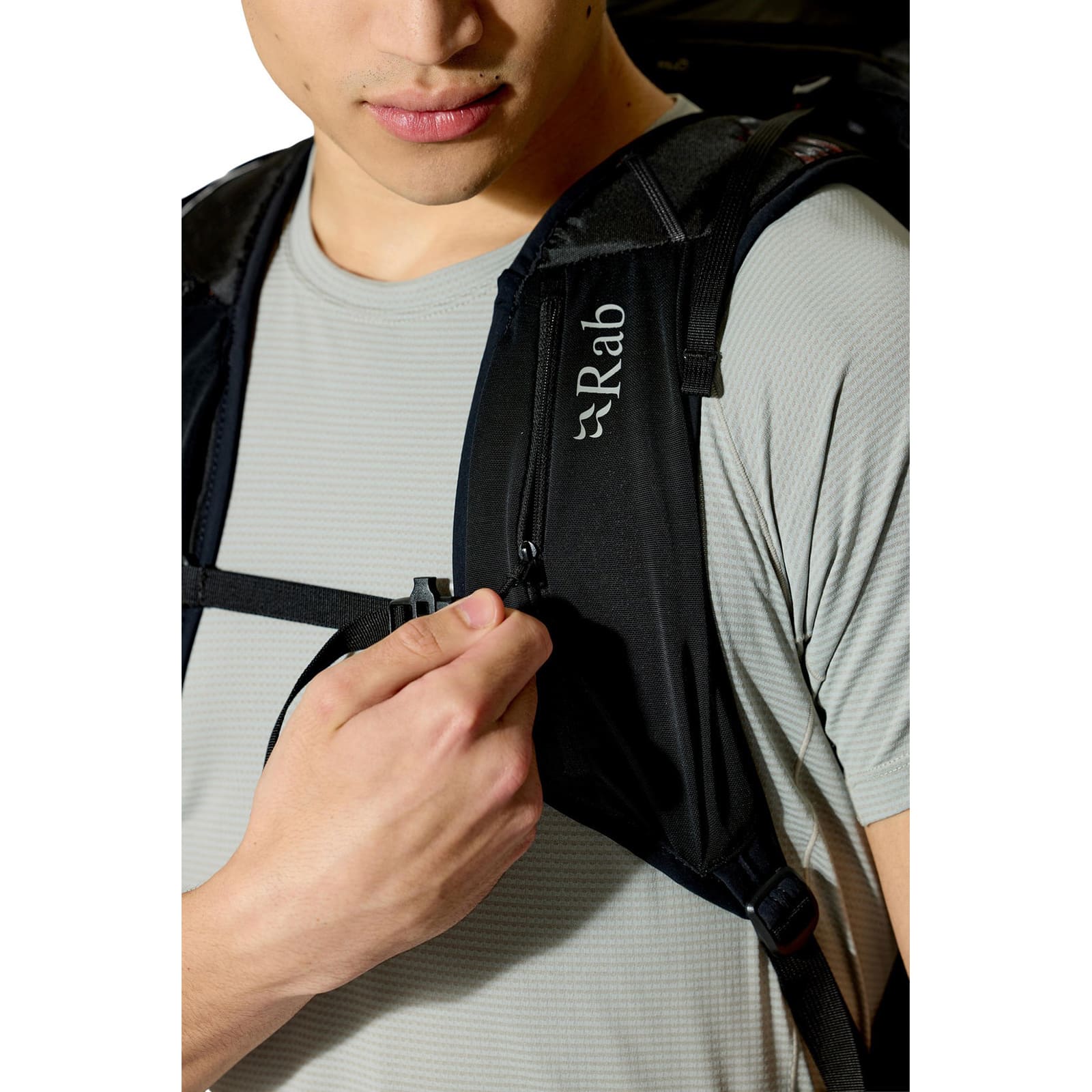 [当日出荷可] Rab Syclon XP 40 Black/Dark Pewter [ラブ]