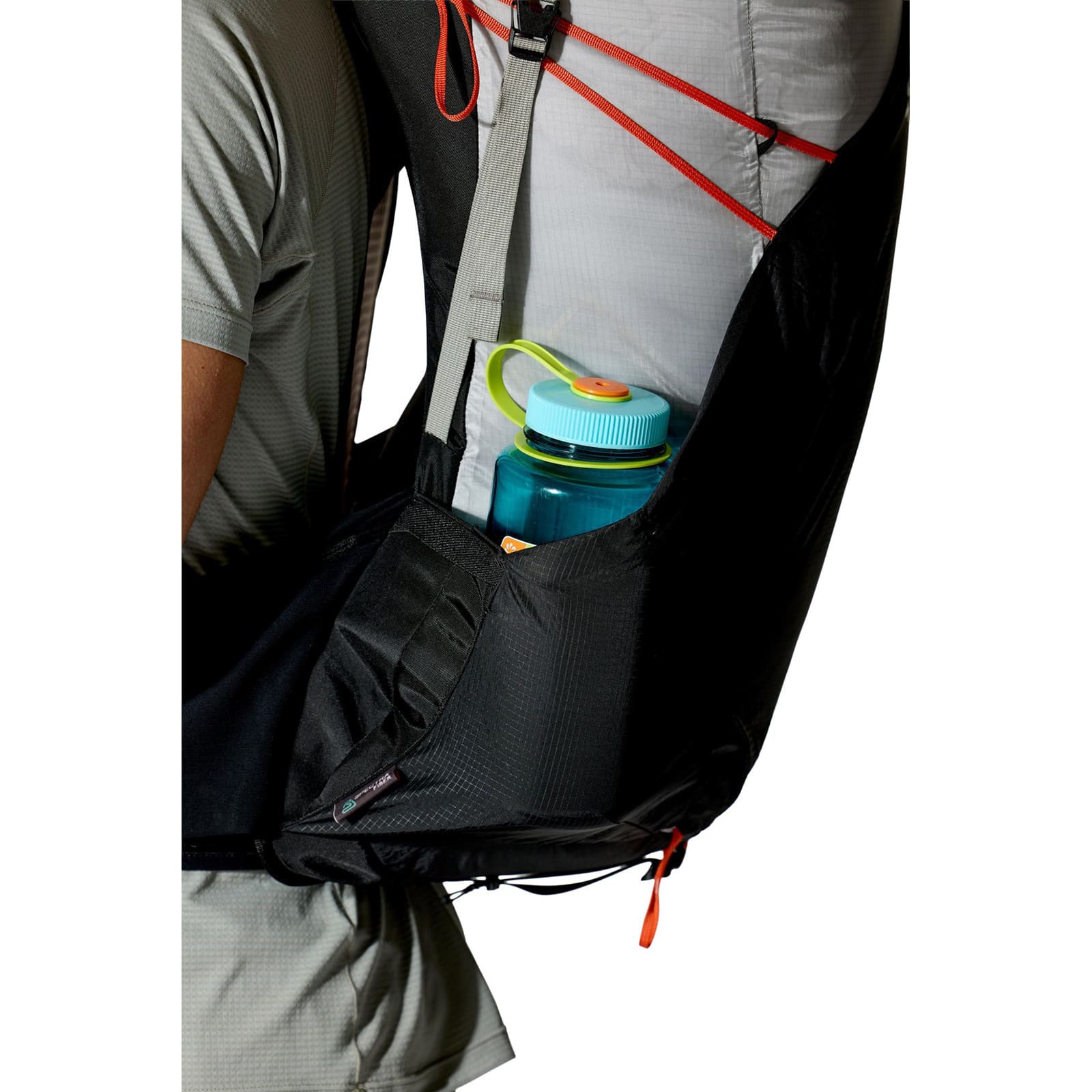 [当日出荷可] Rab Syclon XP 40 Black/Dark Pewter [ラブ]